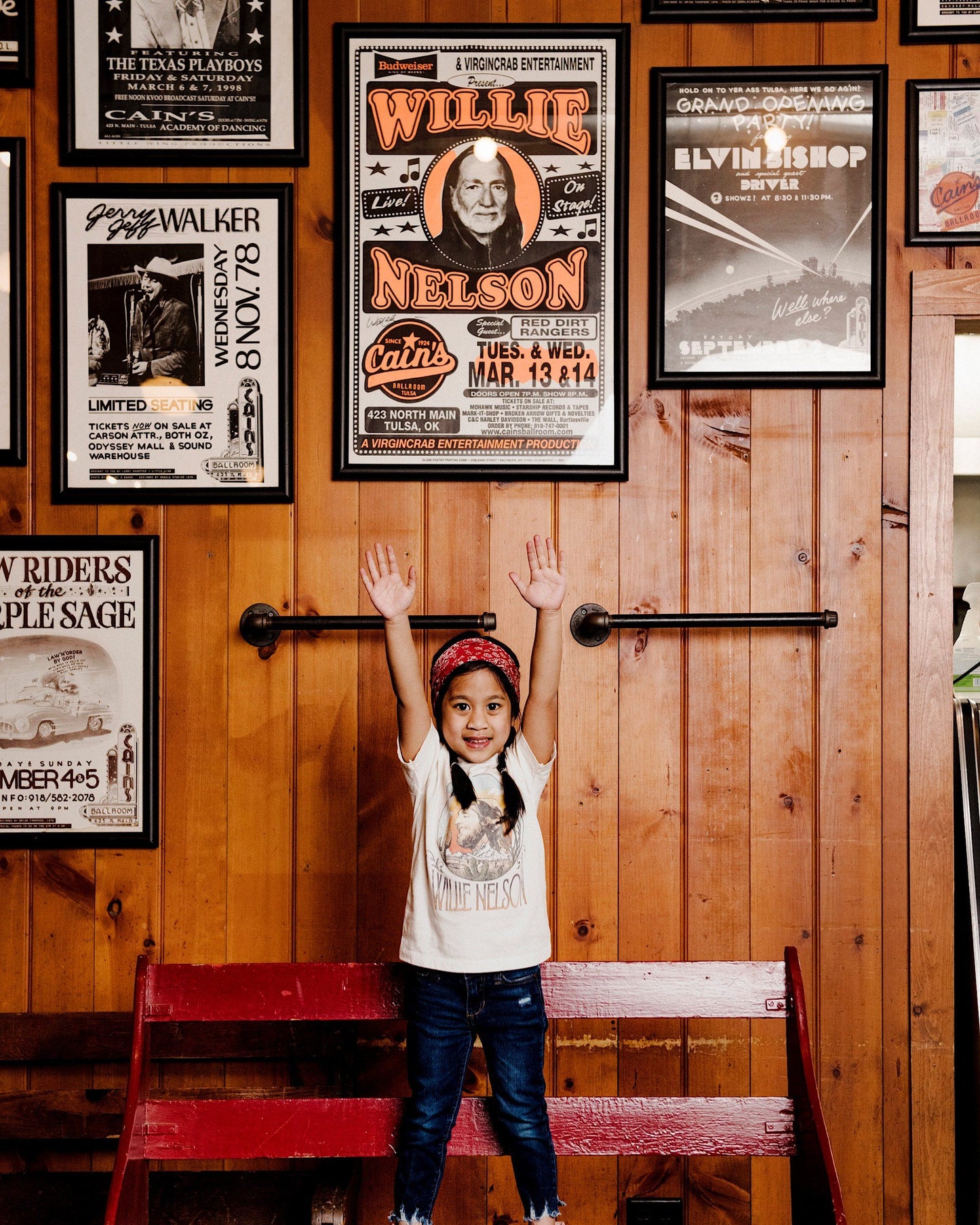 Willie Nelson In The Sky Oatmeal Tee
