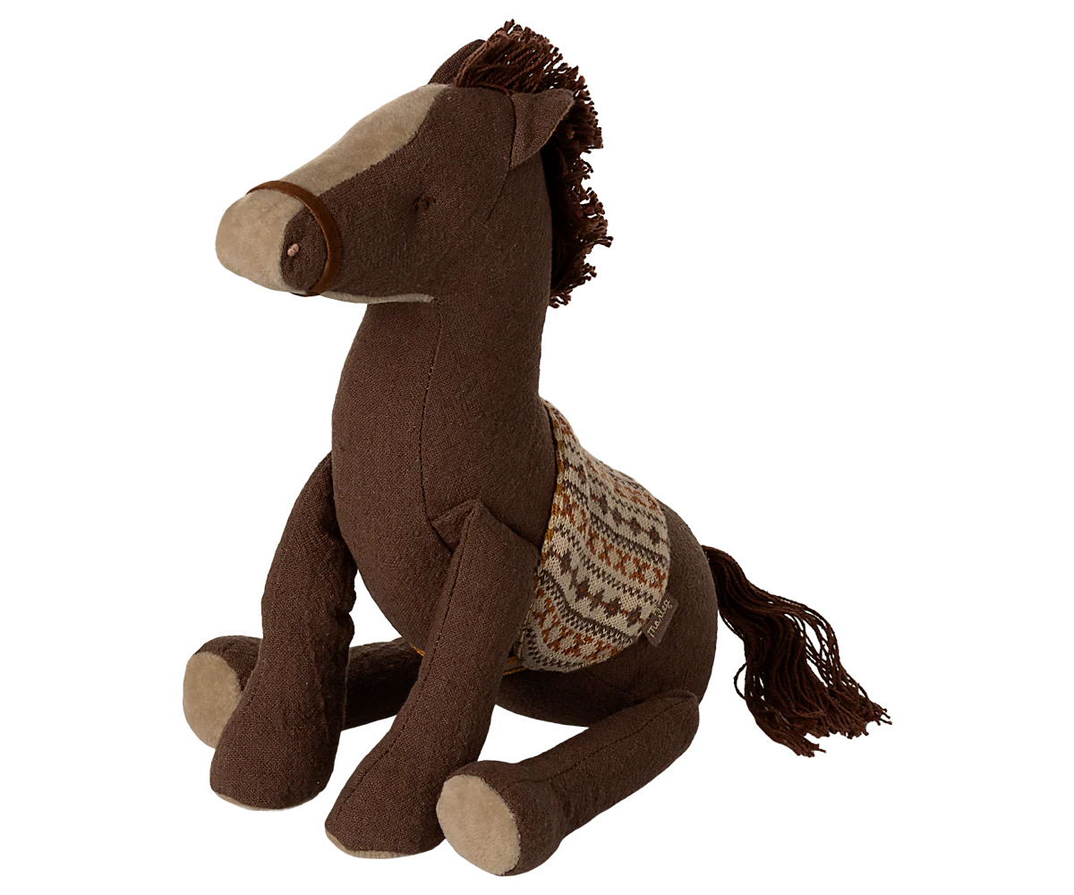 Pony, Medium