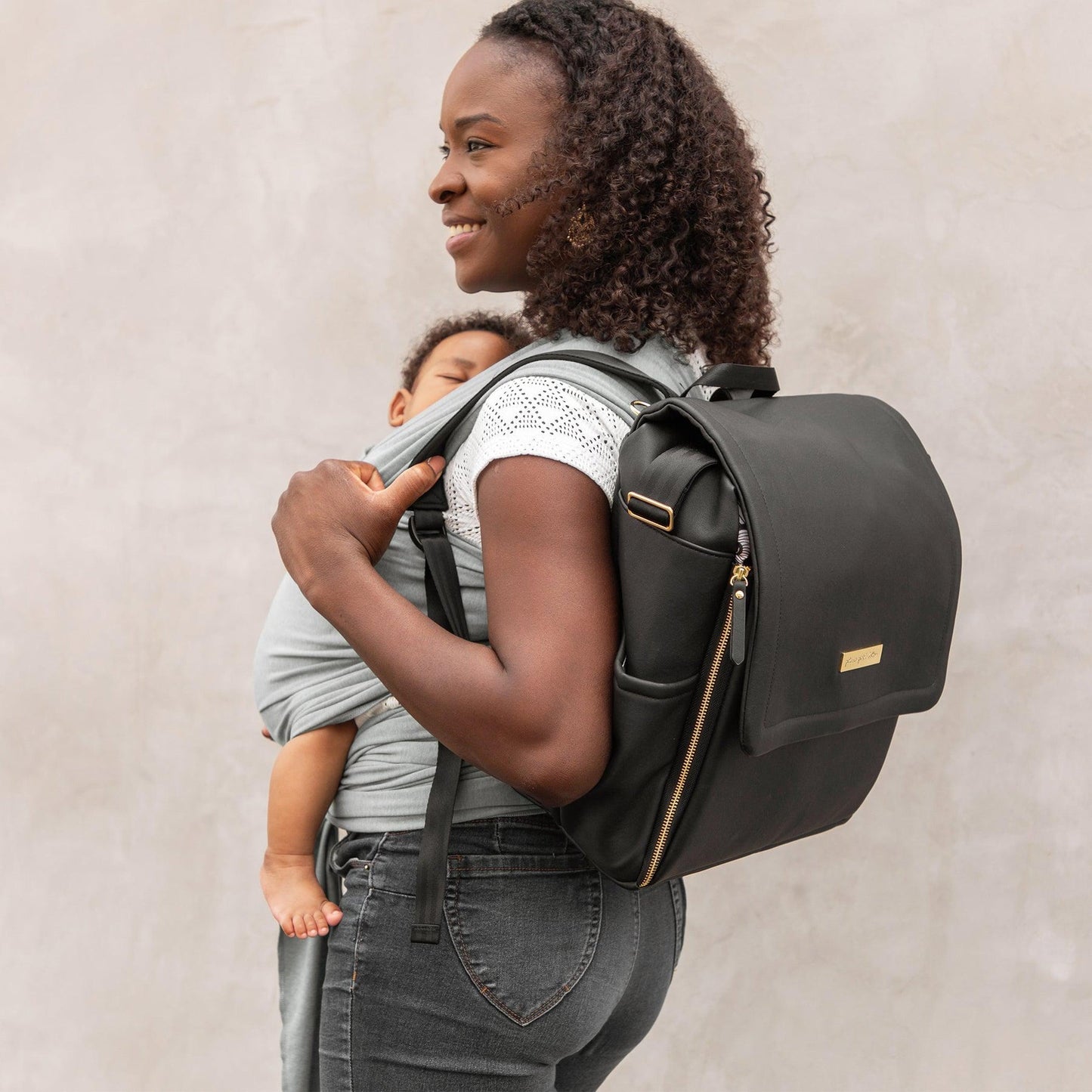BOXY BACKPACK IN BLACK MATTE LEATHERETTE