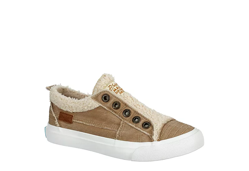 PLAYDOE SHR SLIP ON SNEAKER - TAN