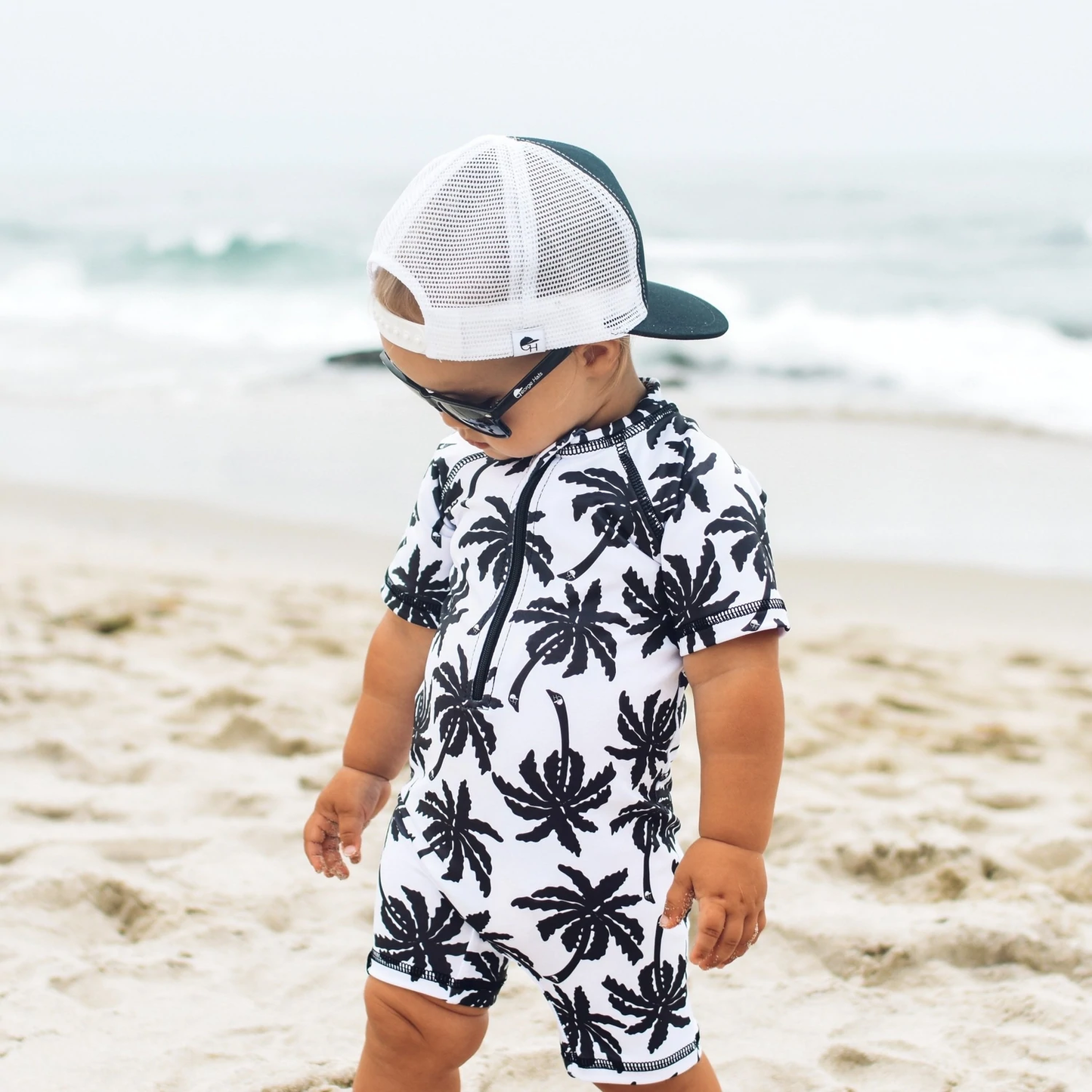 PALM SUNSUIT