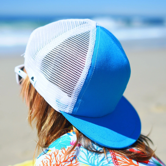 MARINE BLUE TRUCKER