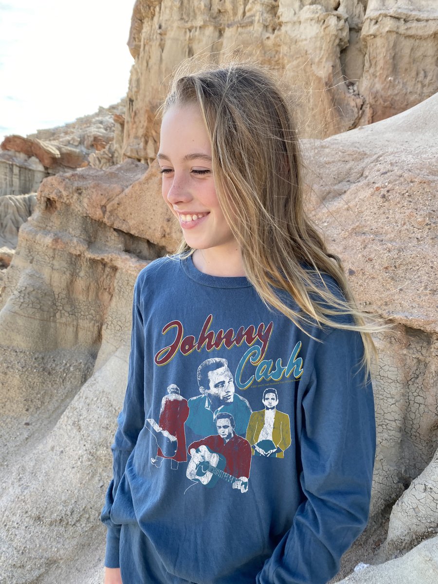 JOHNNY CASH LONG SLEEVE TEE